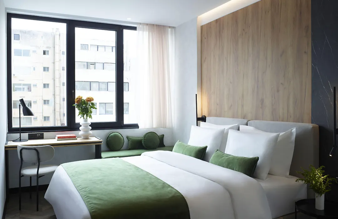 The Port Square Hotel-1